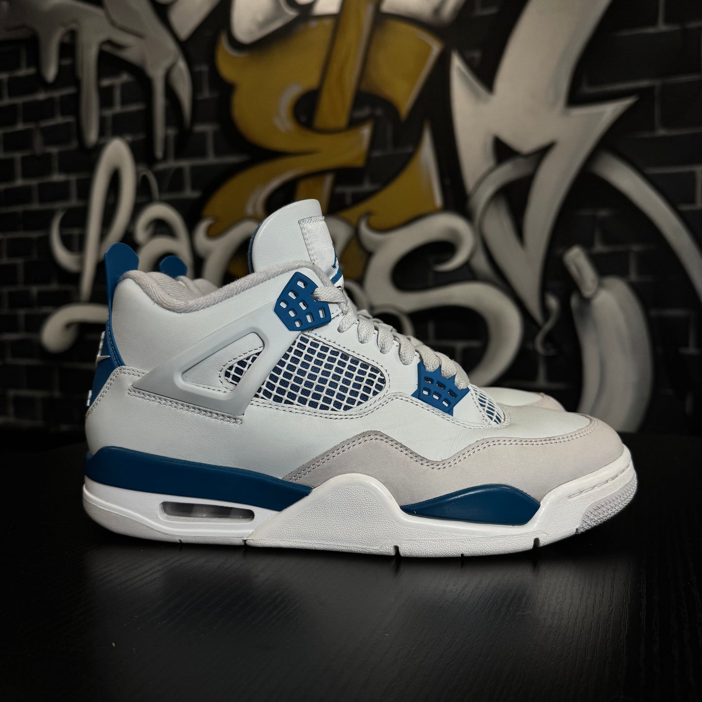 Jordan 4 Military Blue