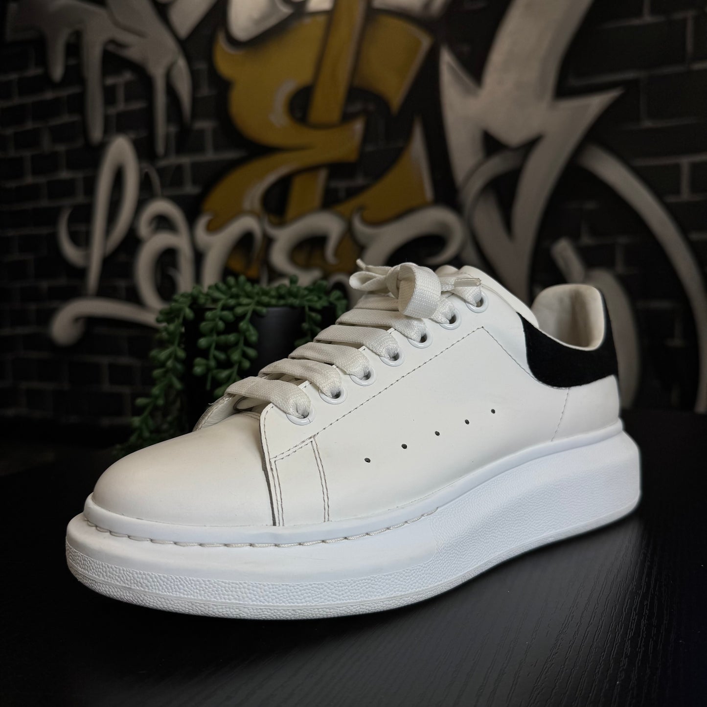 Alexander McQueen Oversized Sneakers Crocodile Suede Black