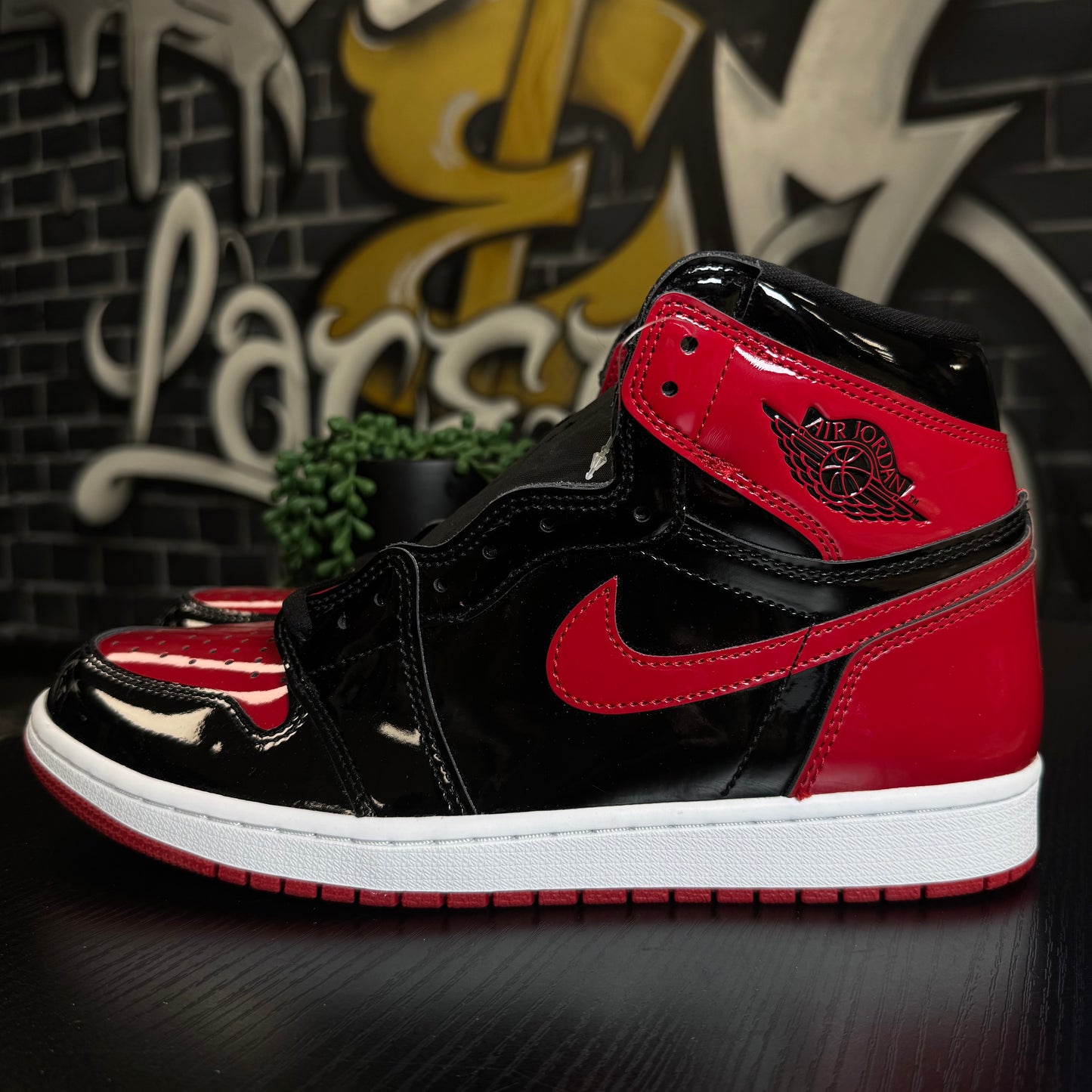Jordan 1 High Patent Bred