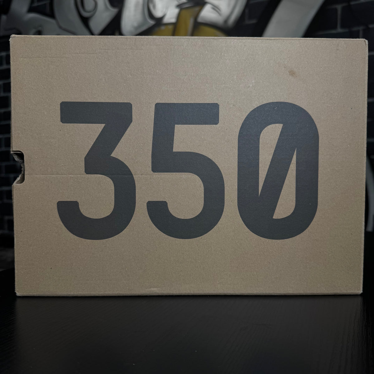 Yeezy 350 V2 Lundmark