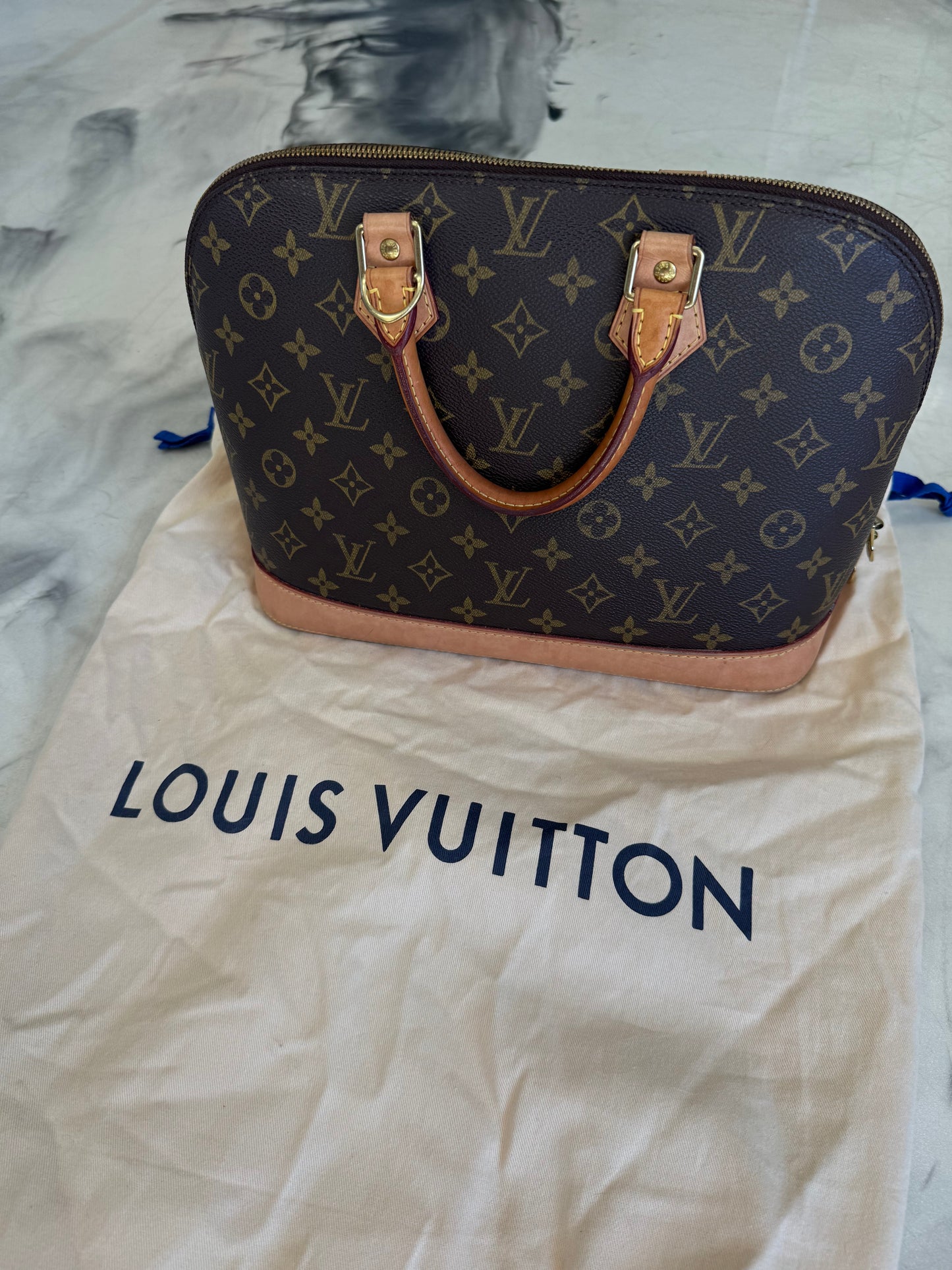Louis Vuitton Alma PM