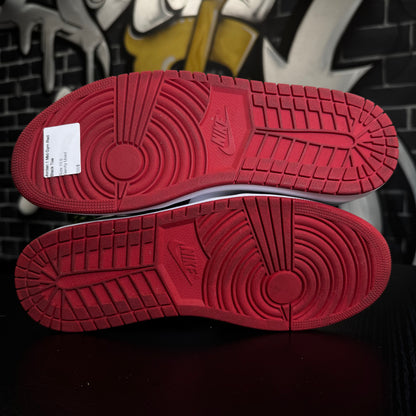 Jordan 1 Mid Gym Red Black Toe