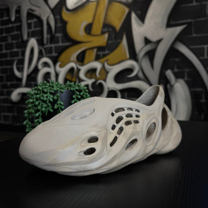 Yeezy Foam RNNR Stone Sage