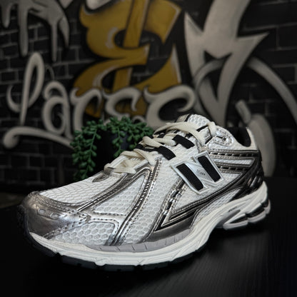 New Balance 1906R White/Silver