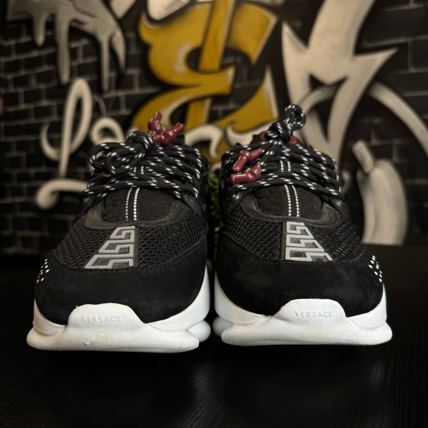 Versace Chain Reaction Black/White