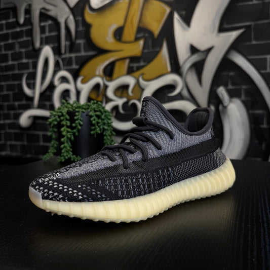 Yeezy 350 V2 Carbon