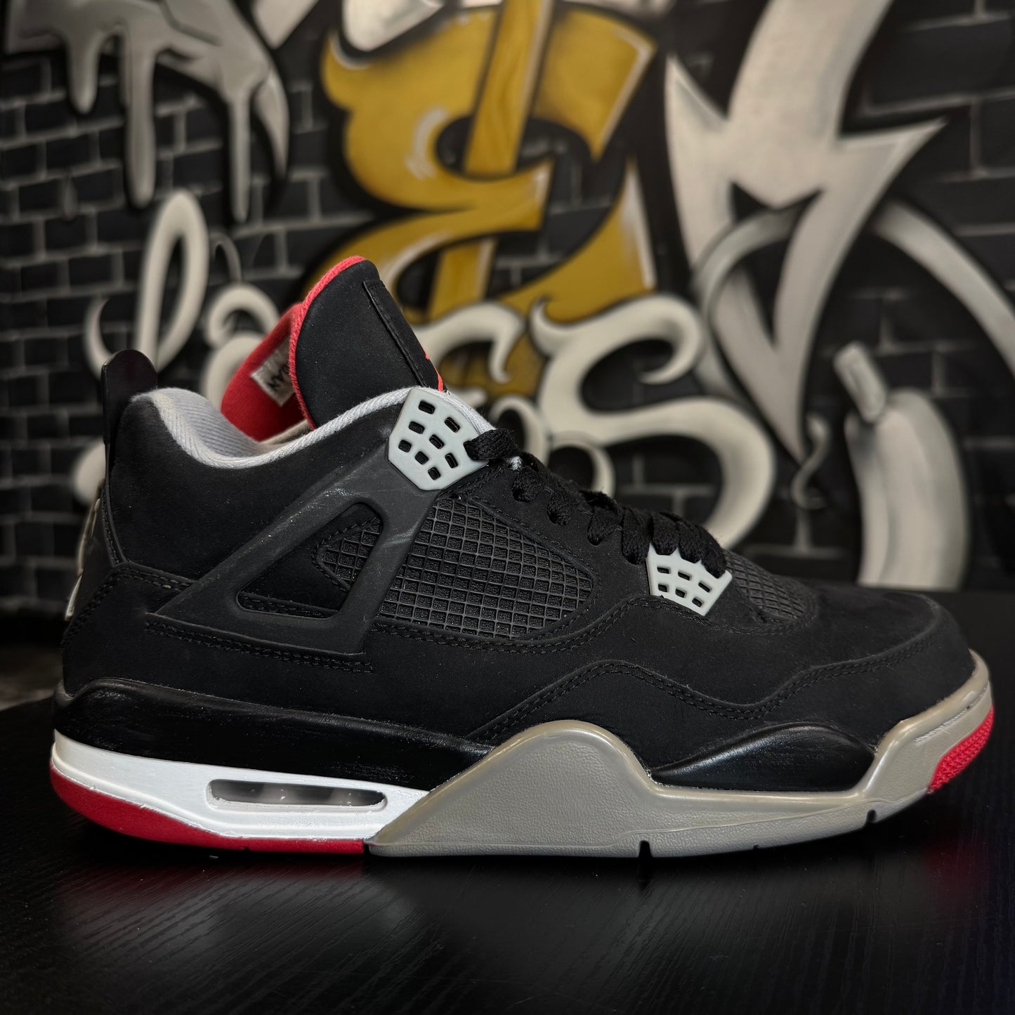 Jordan 4 Bred (2012)