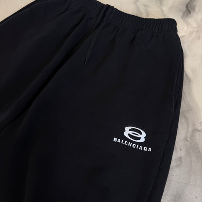 Balenciaga Baggy Logo Print Sweatpants Black