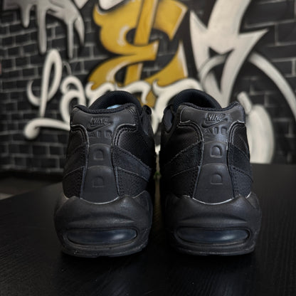 Nike Air Max 95 Triple Black