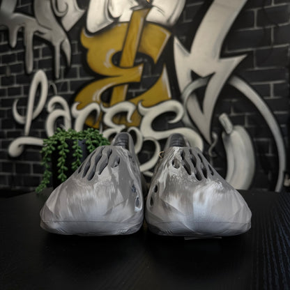 Yeezy Foam RNR MX Granite