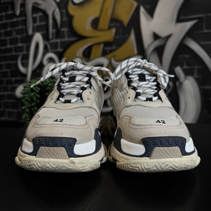 Balenciaga Triple S Grey