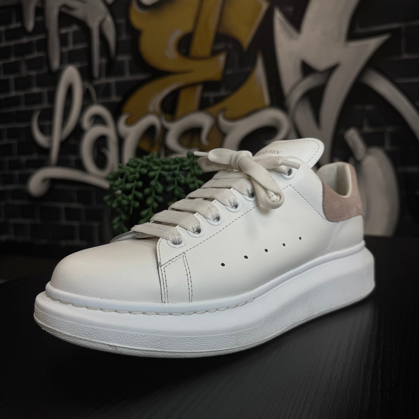 Alexander McQueen Oversized Sneakers Patchouli