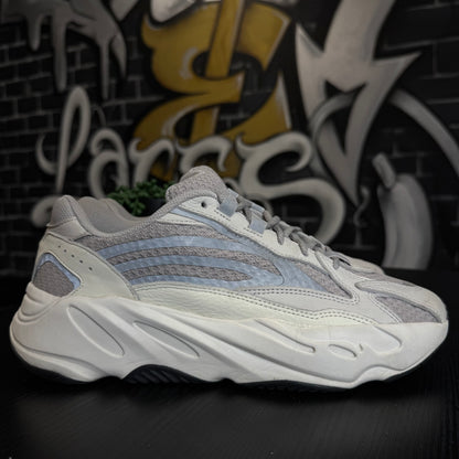 Yeezy 700 V2 Static