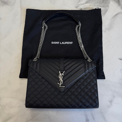 Saint-Laurent Envelope Medium Quilted Textured-Leather Shoulder Bag Black/Silver
