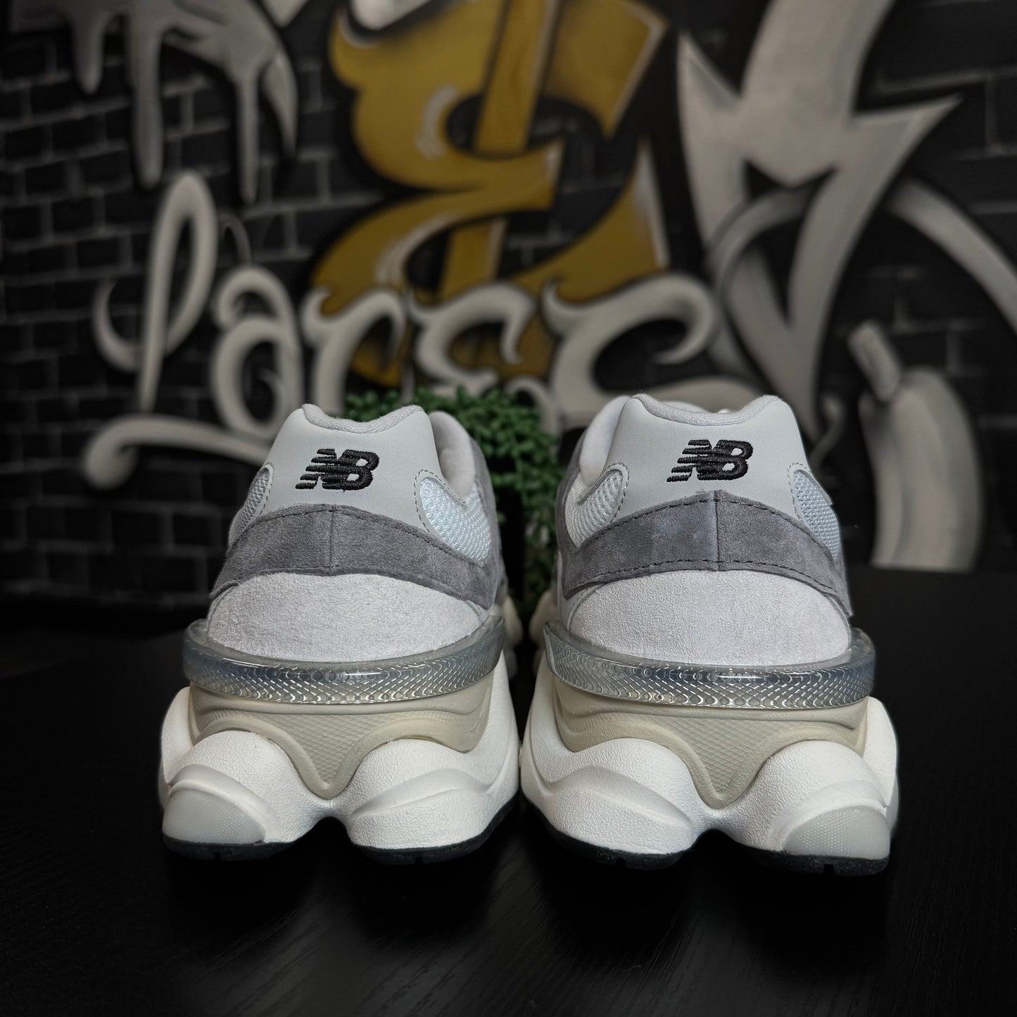 New Balance 9060 Grey