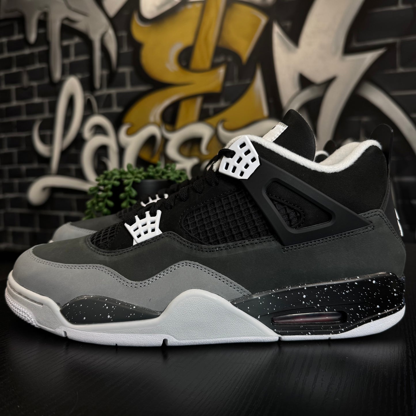 Jordan 4 Fear (2024)