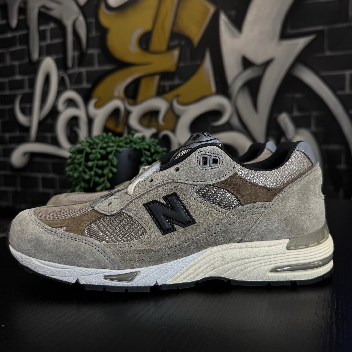 New Balance 991 MiUK JJJJound Olive
