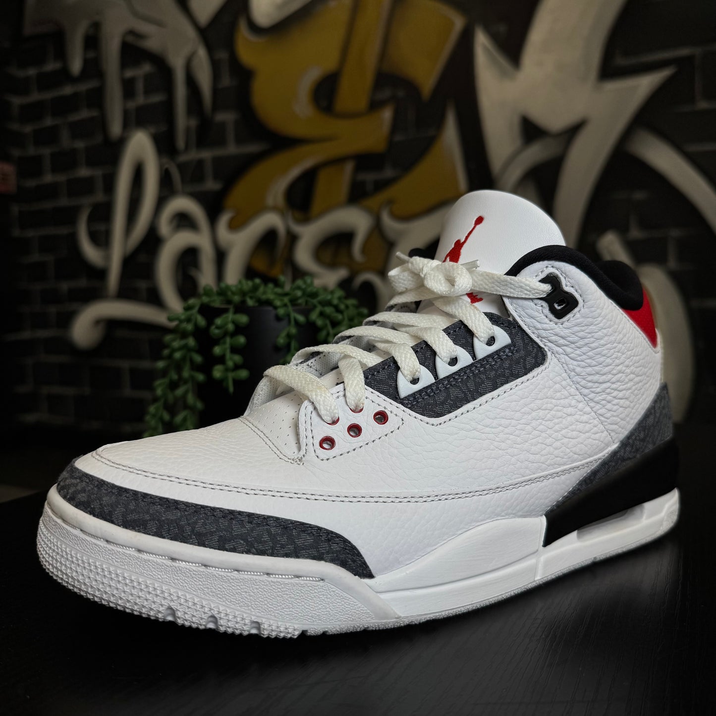 Jordan 3 SE Fire Red Denim