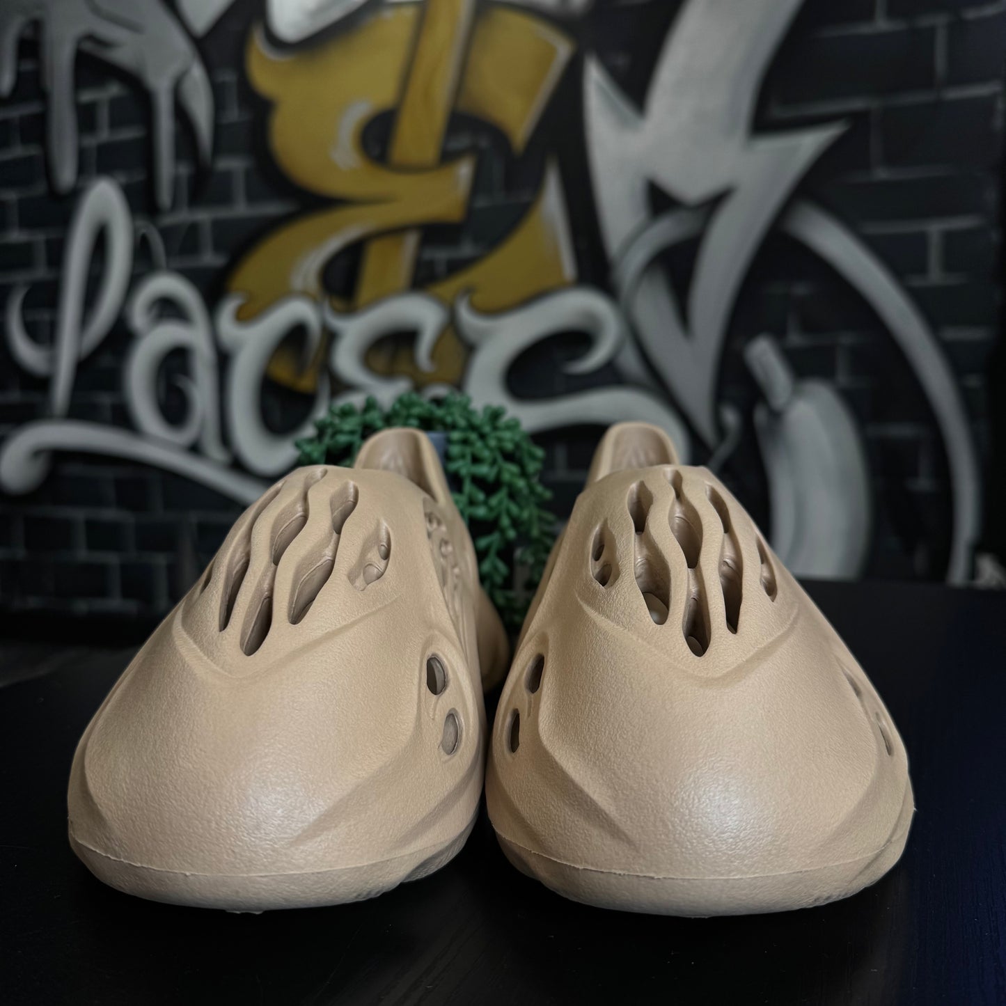 Yeezy Foam RNNR Ochre