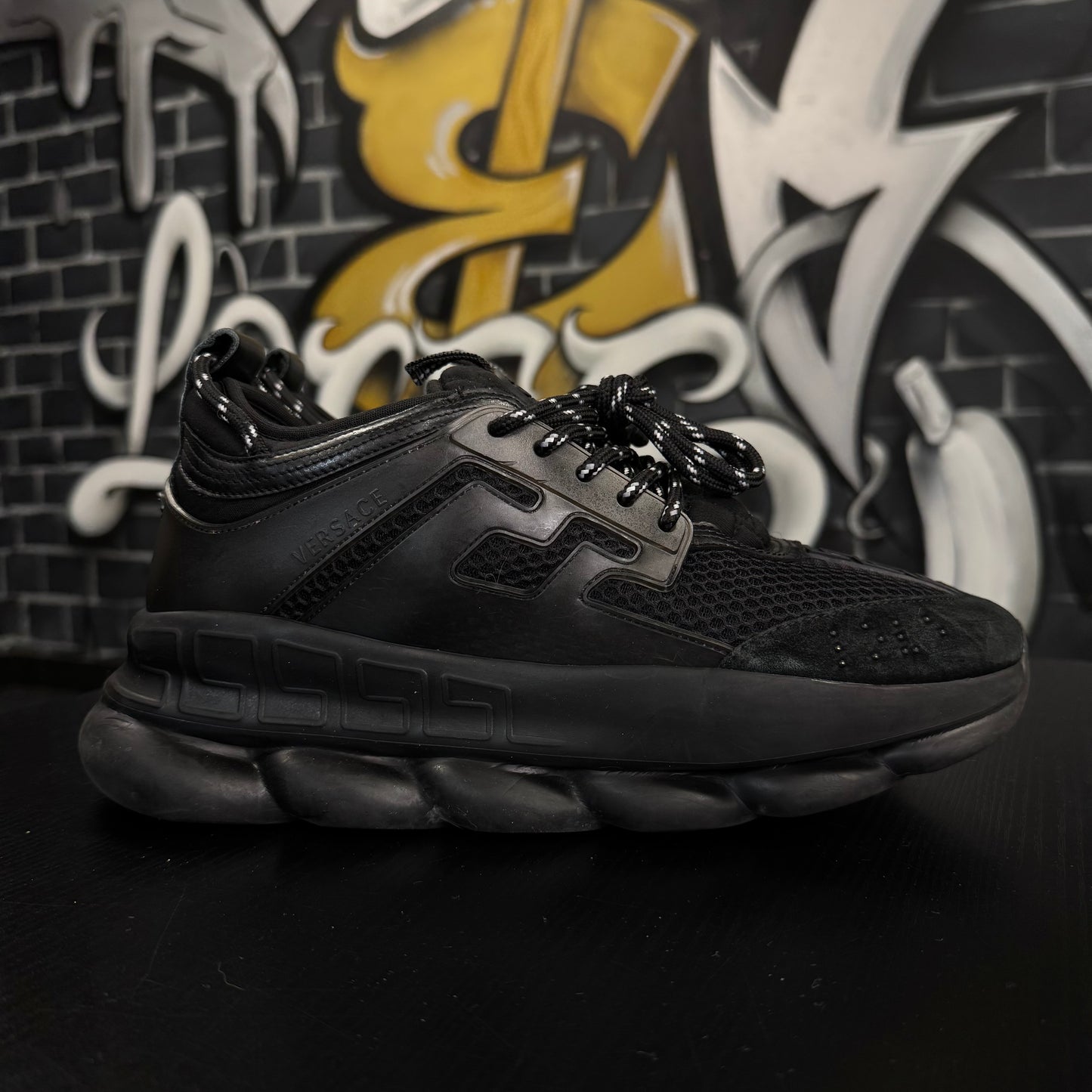 Versace Chain Reaction Black