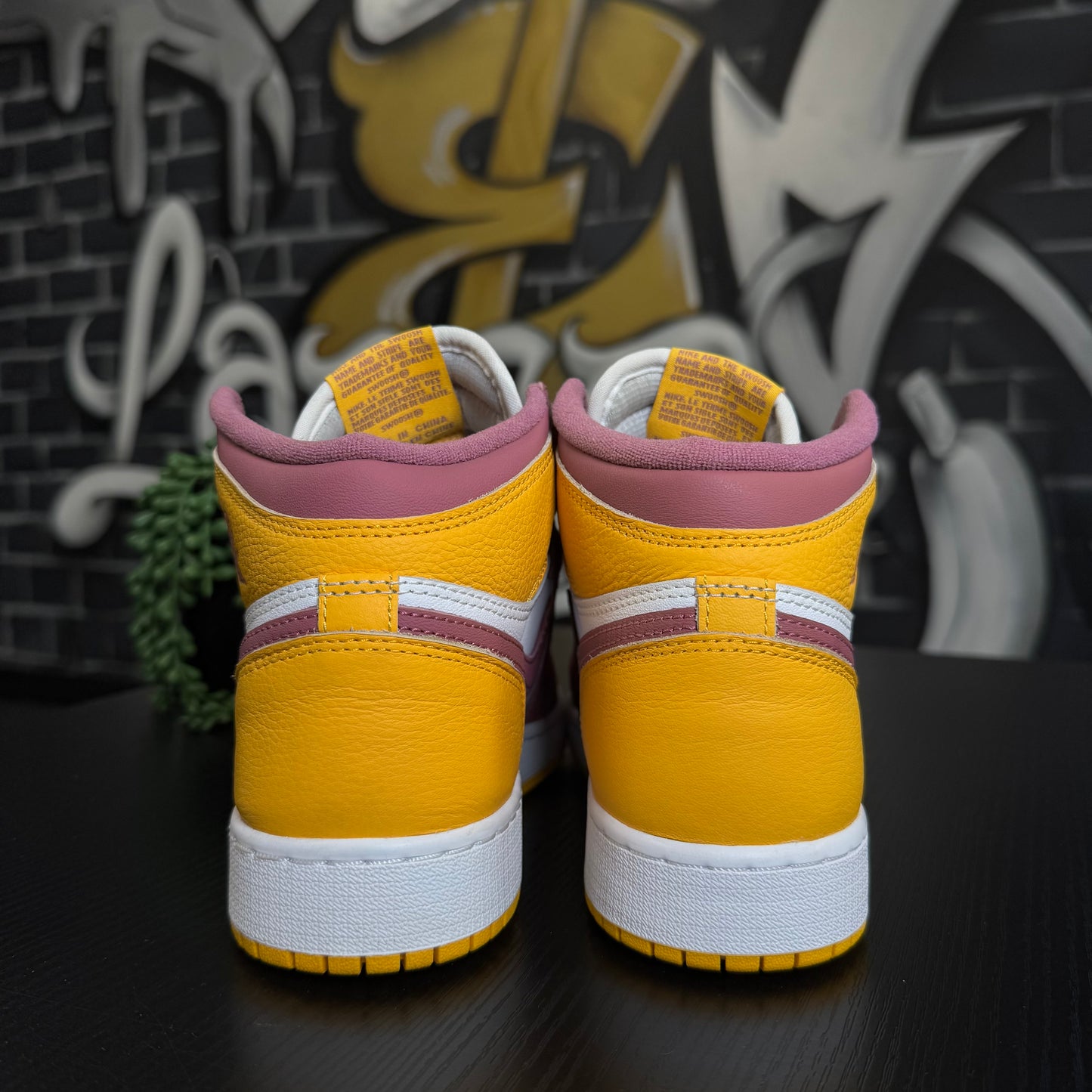 Jordan 1 High Brotherhood