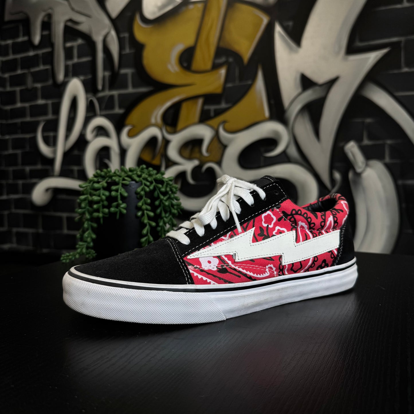 Revenge X Storm Rage Red