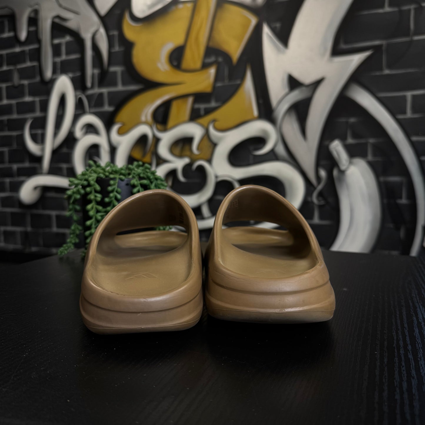 Yeezy Slide Core