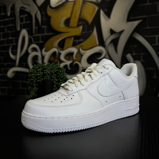 Nike Air Force 1 '07 White