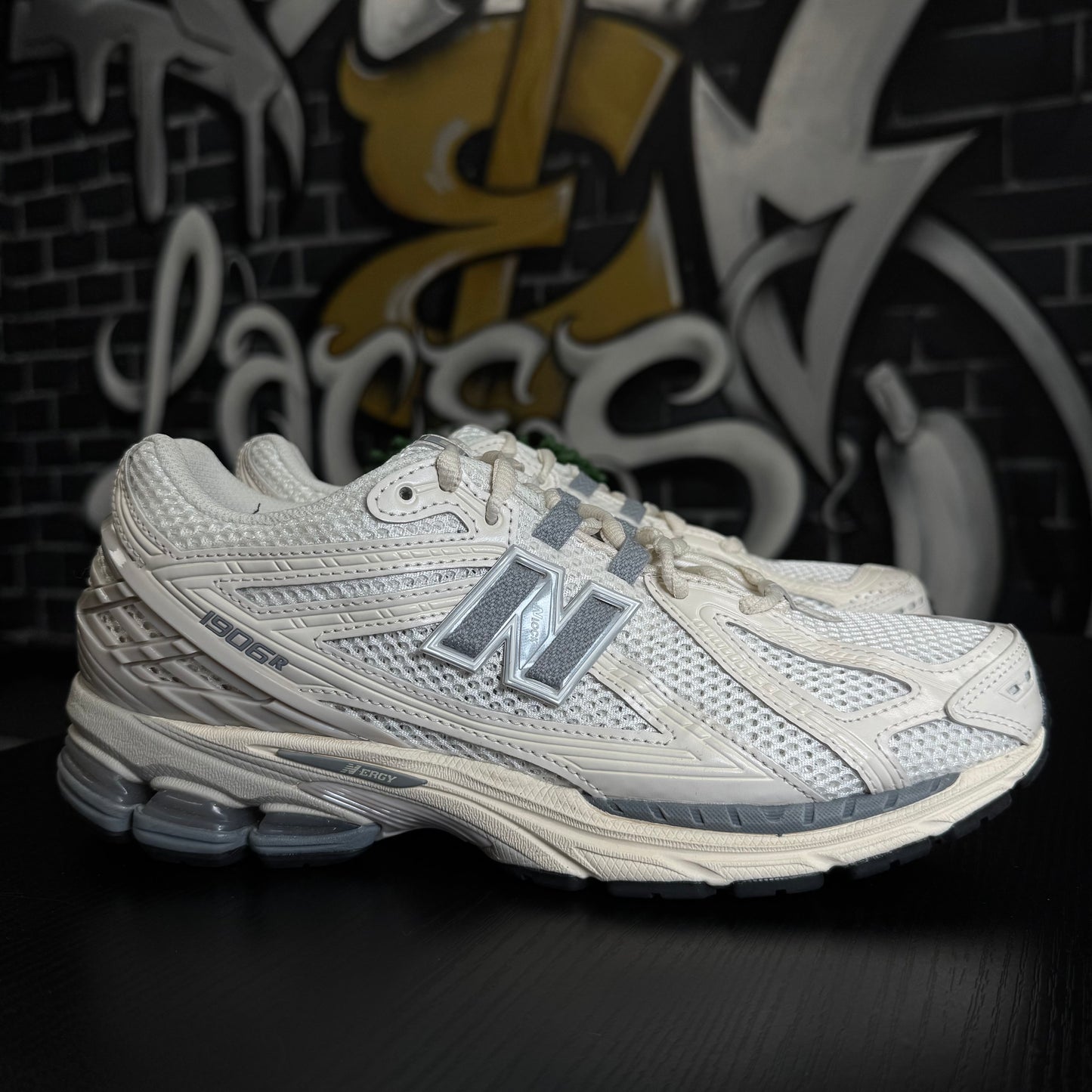 New Balance 1906R Beige Grey