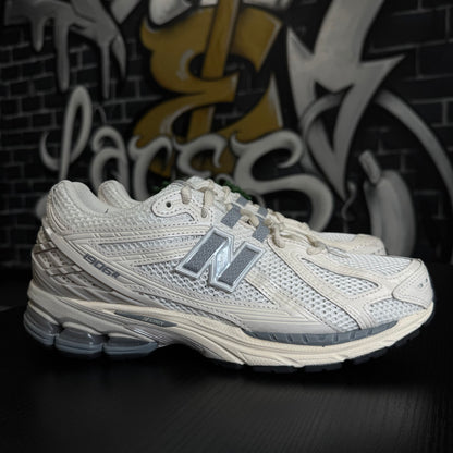 New Balance 1906R Beige Grey