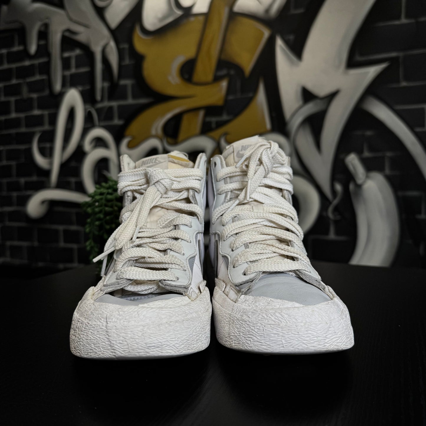 Nike Blazer Sacai Mid White Grey