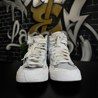 Nike Blazer Sacai Mid White Grey