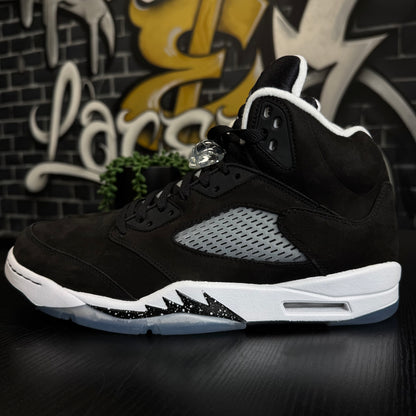 Jordan 5 Moonlight (2021)