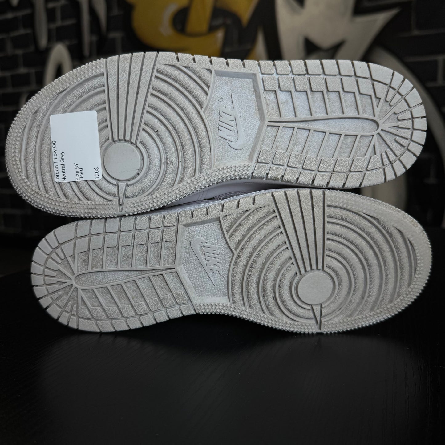 Jordan 1 Low OG Neutral Grey