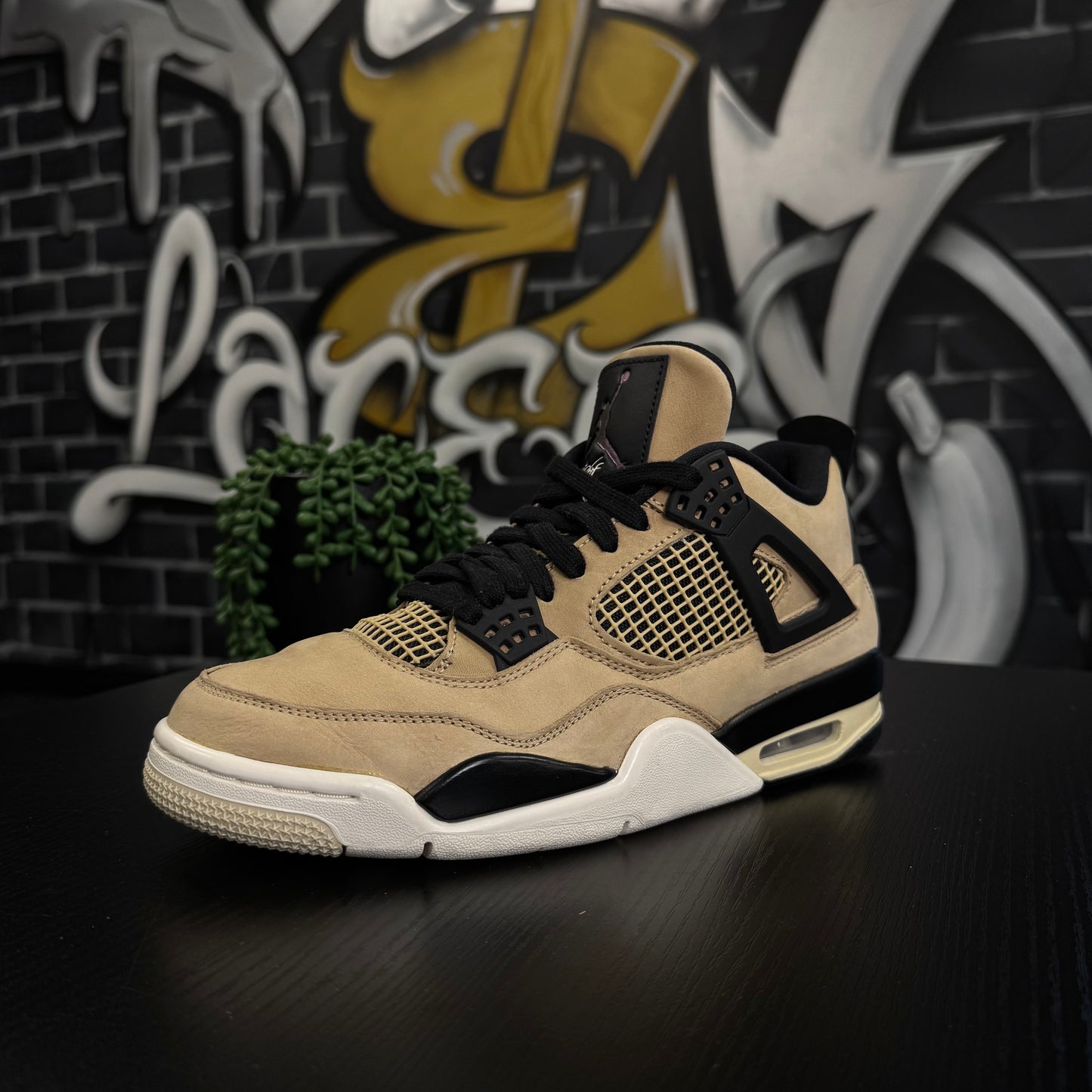 Jordan 4 Fossil