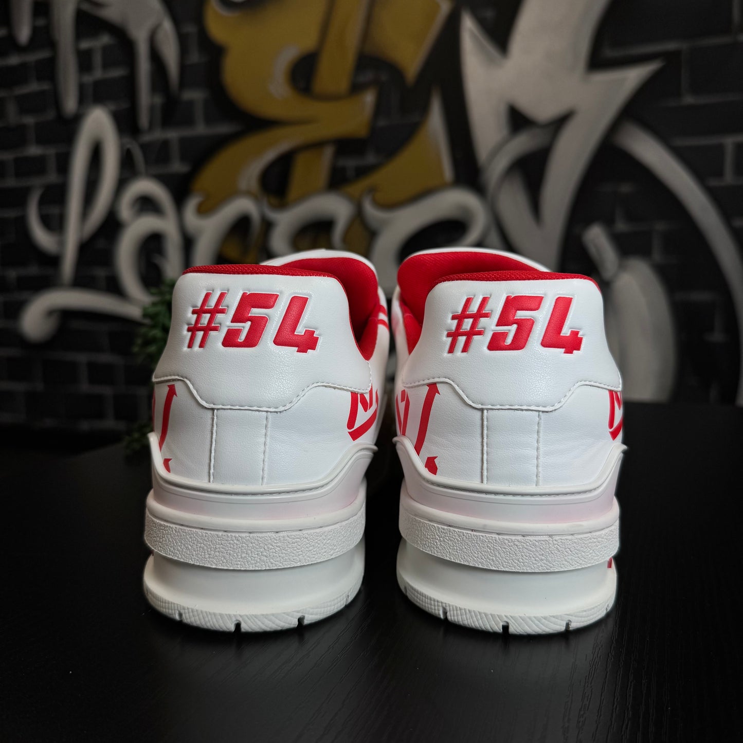 Louis Vuitton Trainer White Red LV Arrow Logos