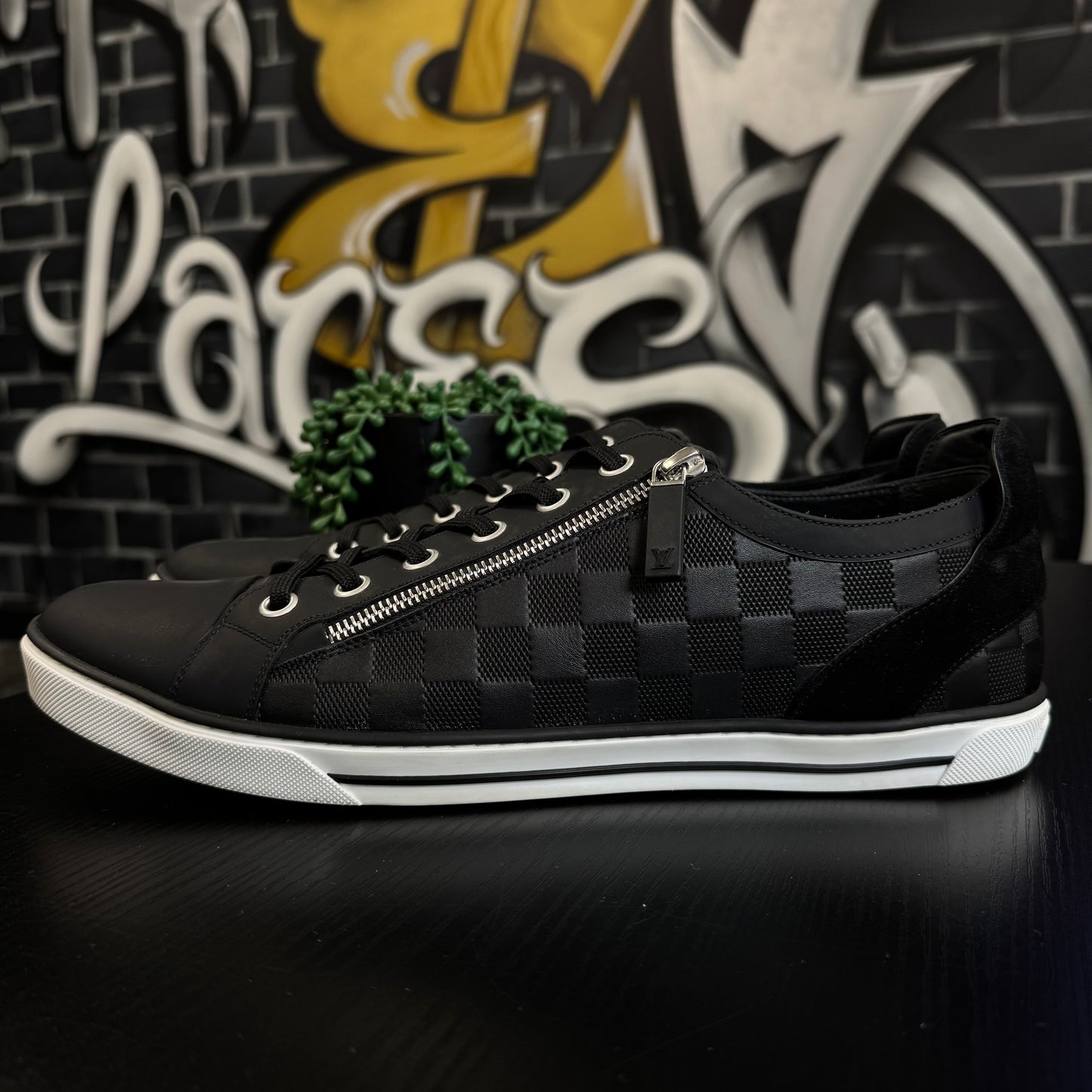 Louis Vuitton Damier Classic Sneaker Black
