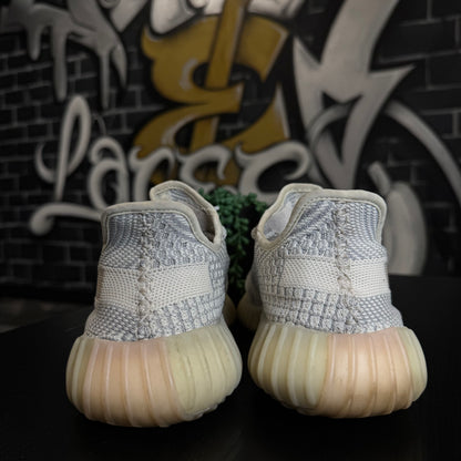 Yeezy 350 V2 Lundmark