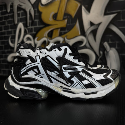 Balenciaga Runner White Black
