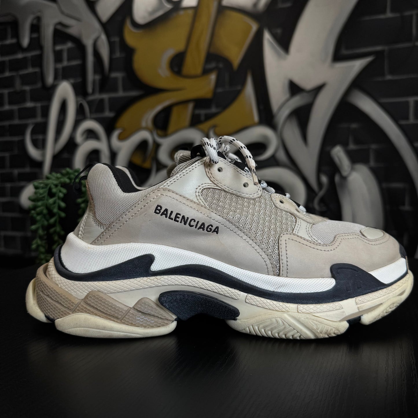 Balenciaga Triple S Grey