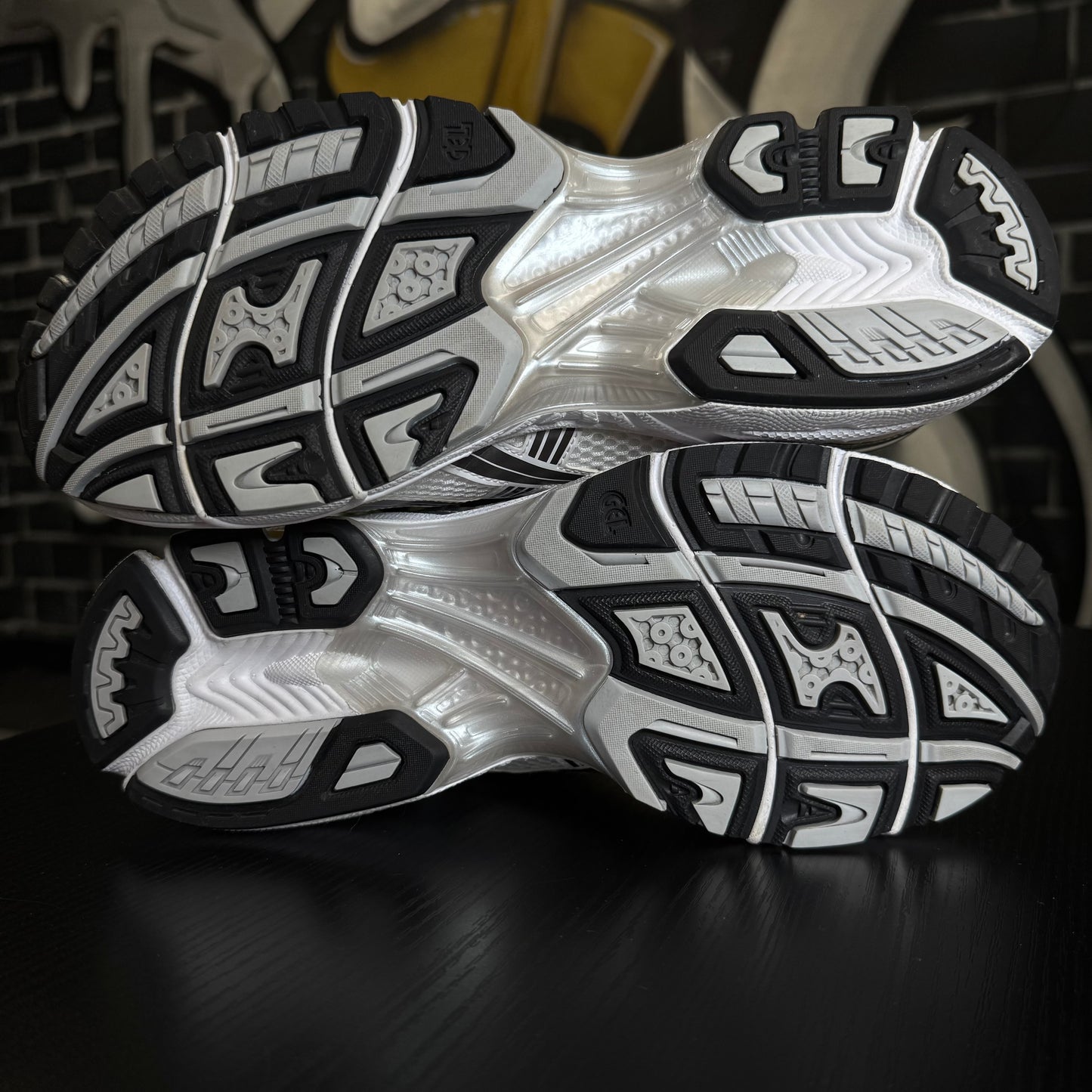 Asics Gel Kayano 14 Silver Yellow