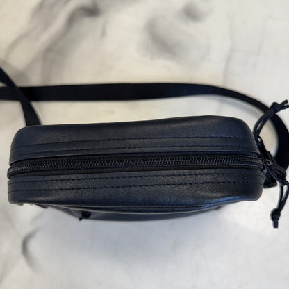 Supreme Leather Shoulder Pouch Black