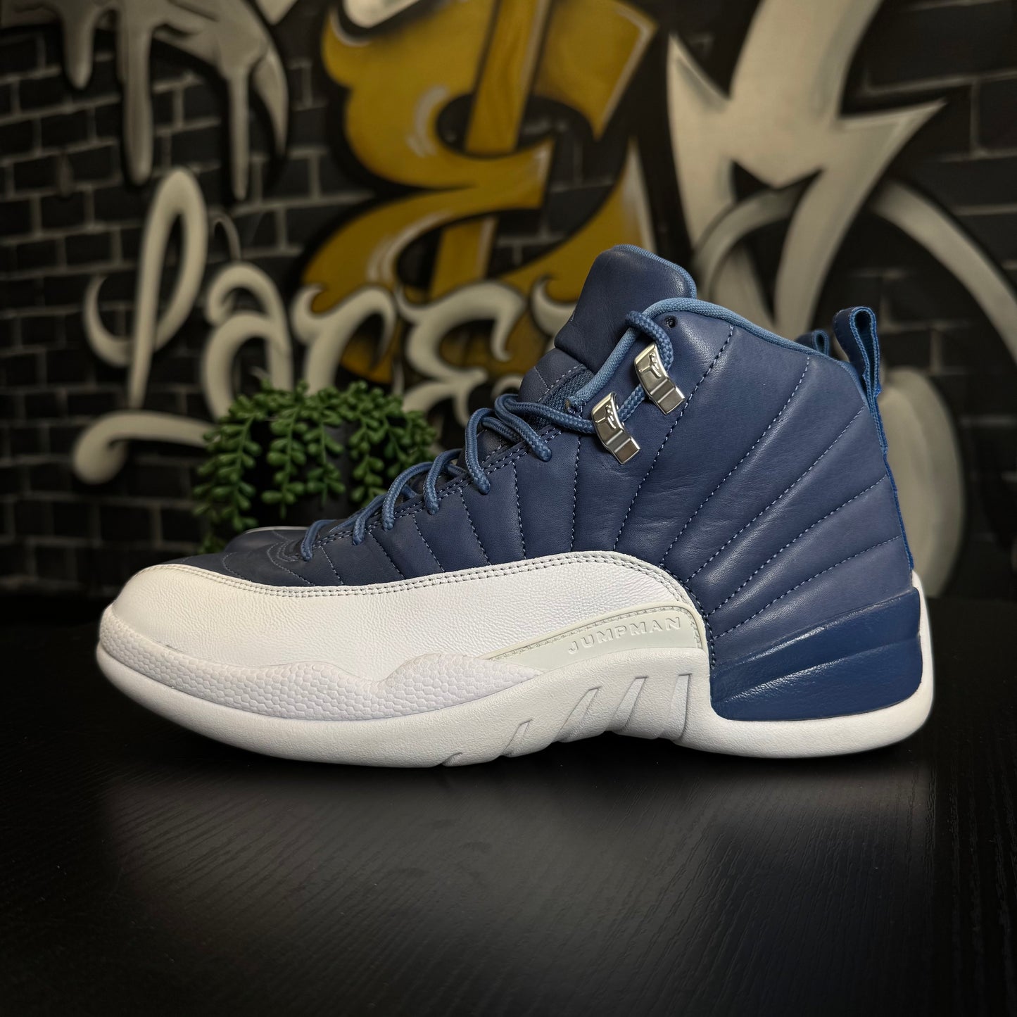 Jordan 12 Indigo