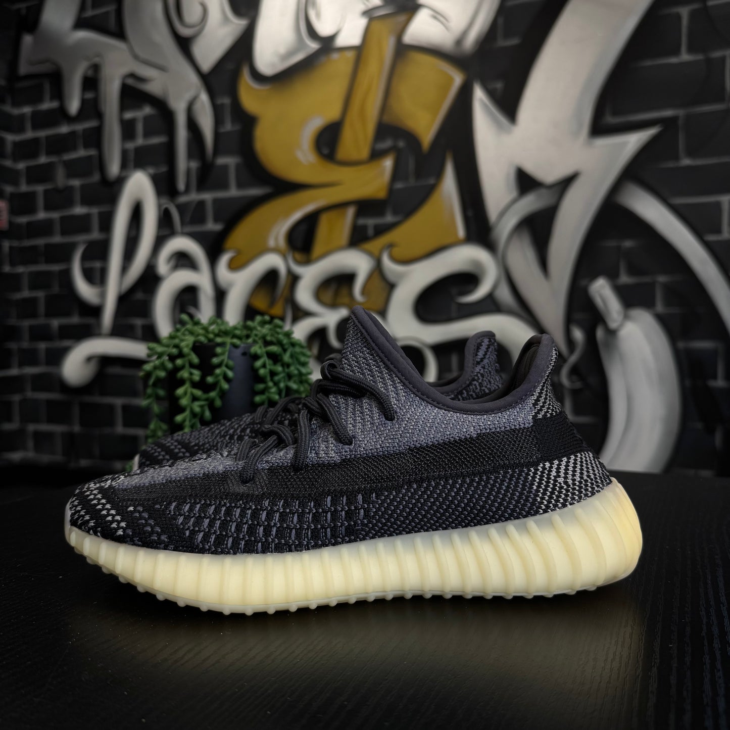 Yeezy 350 V2 Carbon