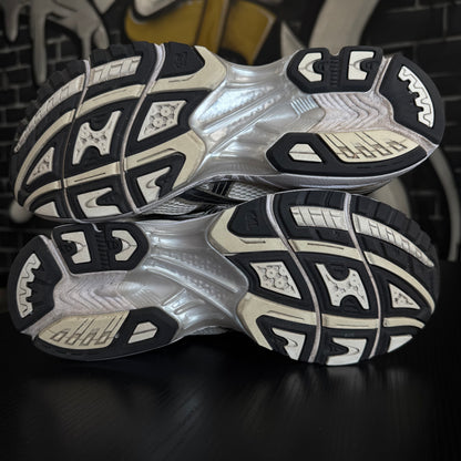 Asics Gel-Kayano 14 Metallic Plum Cream Black