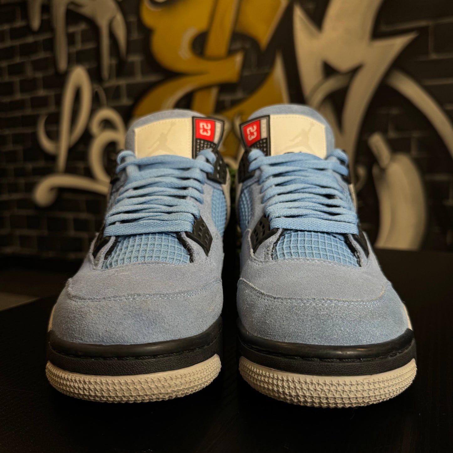 Jordan 4 University Blue