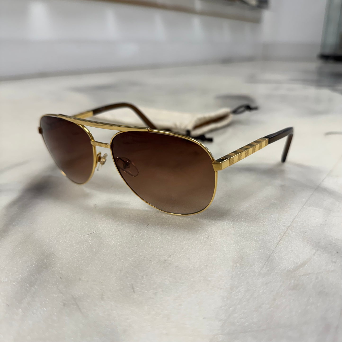 Louis Vuitton Attitude Pilote Gold Sunglasses