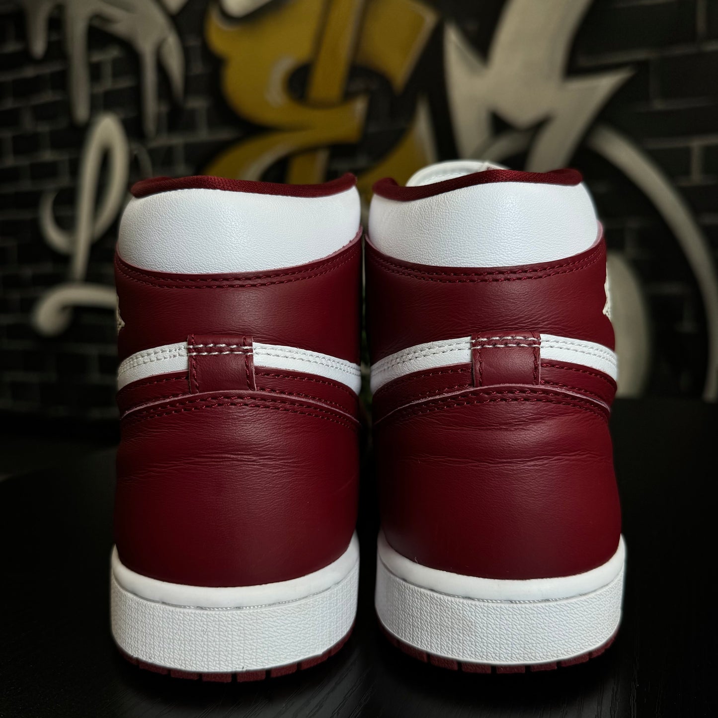 Jordan 1 High Team Red