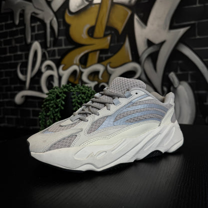 Yeezy 700 V2 Static