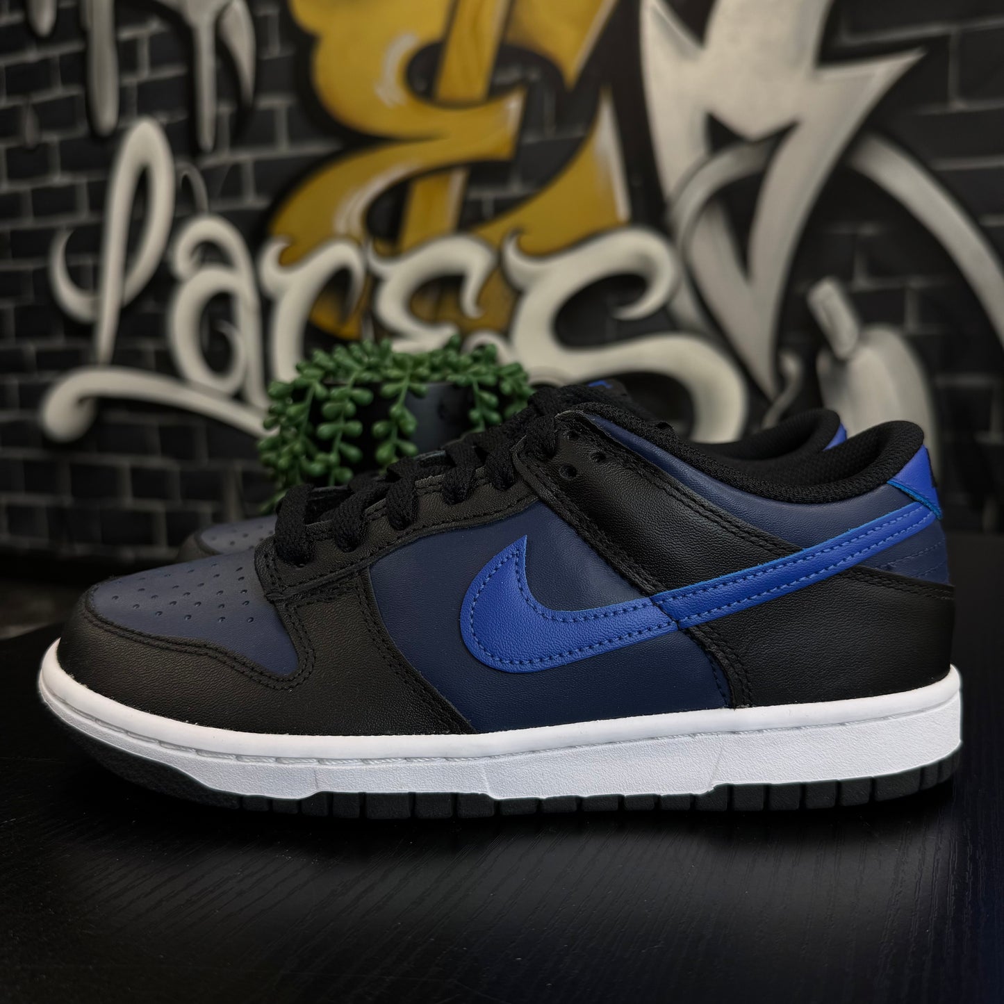 Nike Dunk Low Midnight Marine